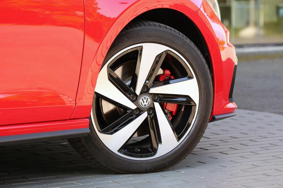 Колеса Volkswagen Polo GTI (Typ AW) 2018 года  (JP) (фото 10 из 18)